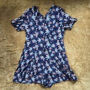 Vintage floral romper. Size 14.